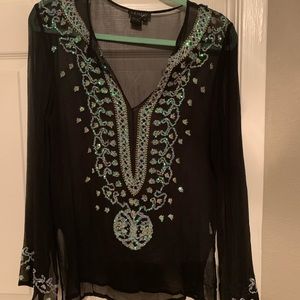 🔥2x$10🔥Gorgeous see thru blouse. 2x$10